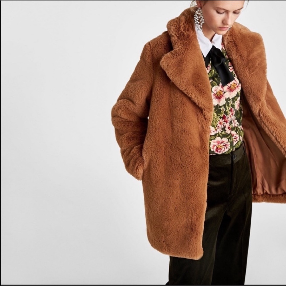 ‼️Sale‼️Zara faux fur coat